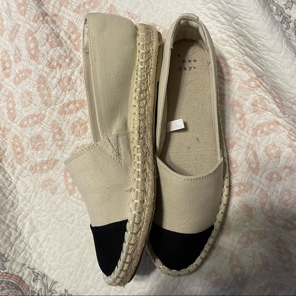 a new day cream & black slip on espadrille - Picture 3 of 4